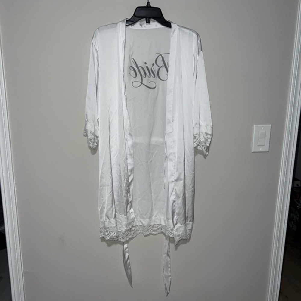 White Bride robe with gold lettering and lace detailing Small